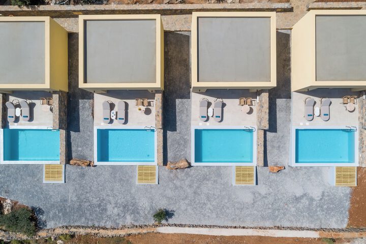 Pool 93 of 134