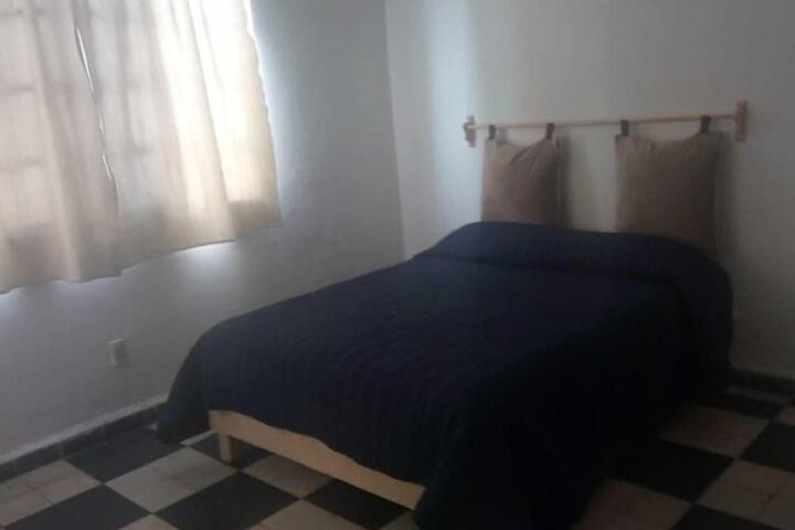 Room 8 of 12