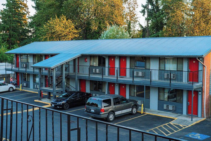 Hotel 37 of 40