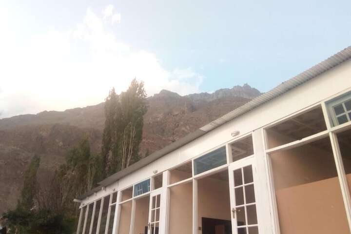Hotel 4 of 27