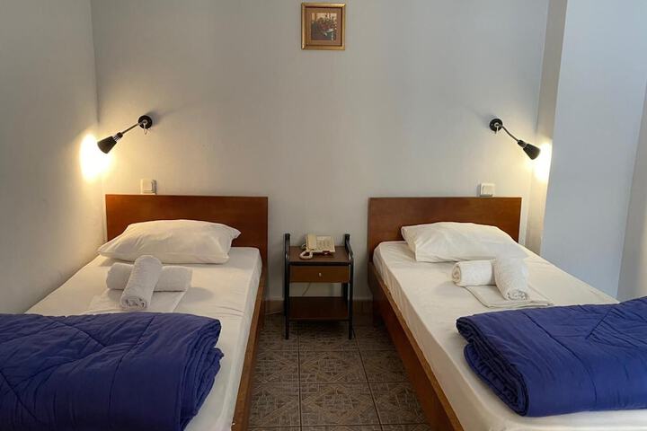 Room 19 of 41