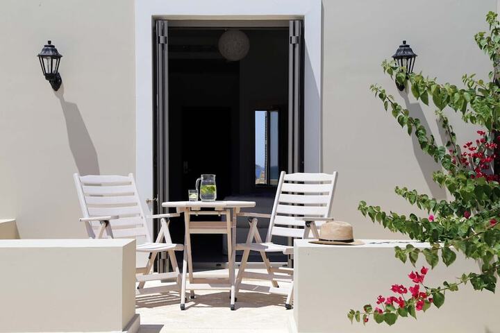 Terrace/Patio 16 of 61