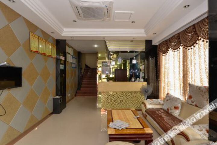 Hotel Interior 11 of 19