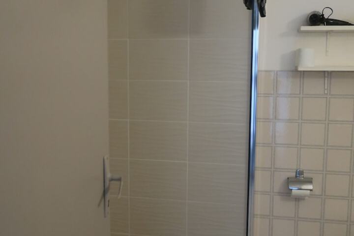 Room 62 of 88