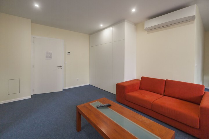 Room 47 of 87