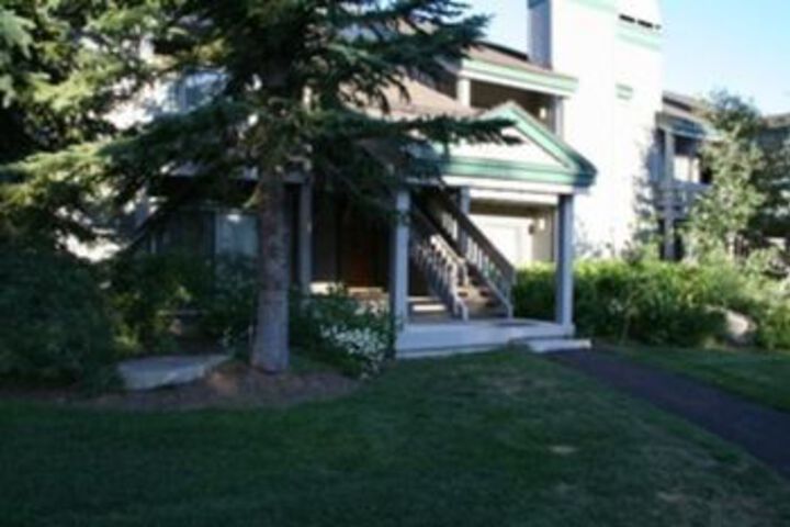 Hotel 3 of 12