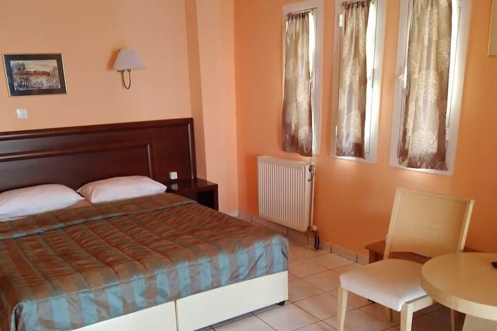Room 9 of 21