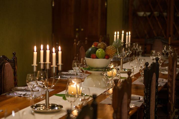 Dining 43 of 82