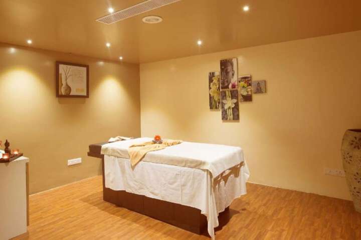 Massage Photo
