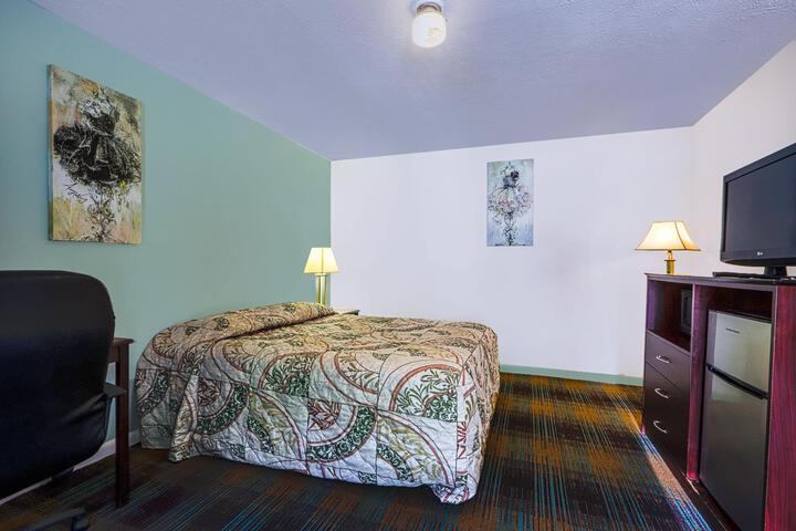Room 26 of 26