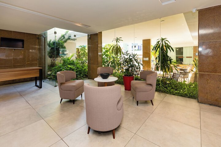 Guest Lobby