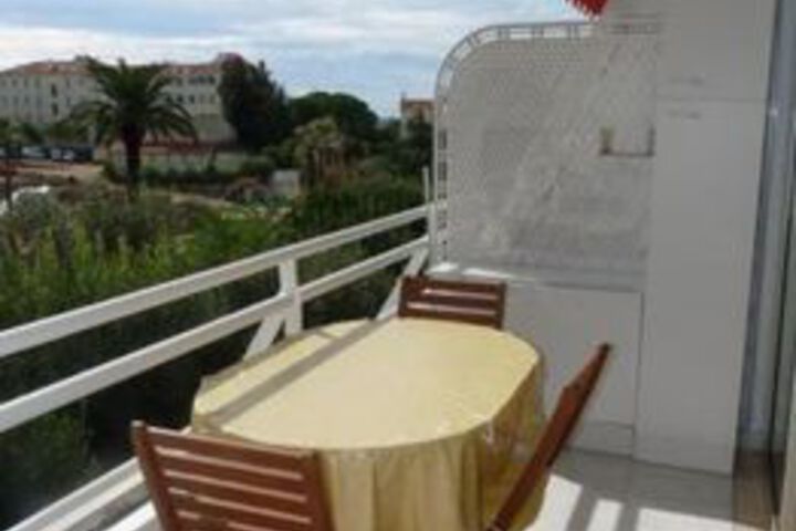 Terrace/Patio 2 of 15