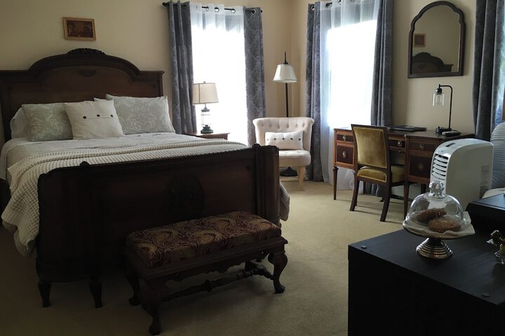 Room 9 of 46