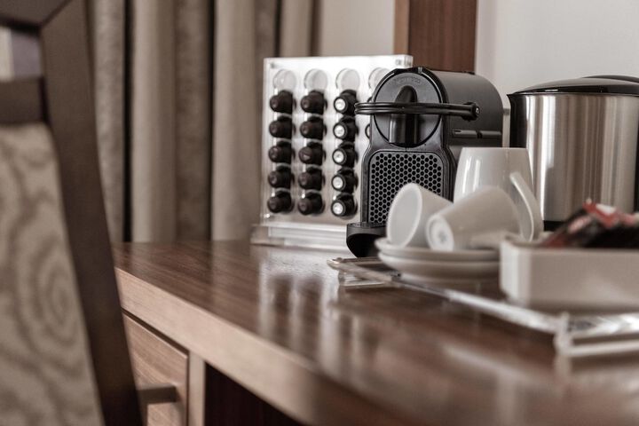 Breakfast/Coffee Service 30 of 88