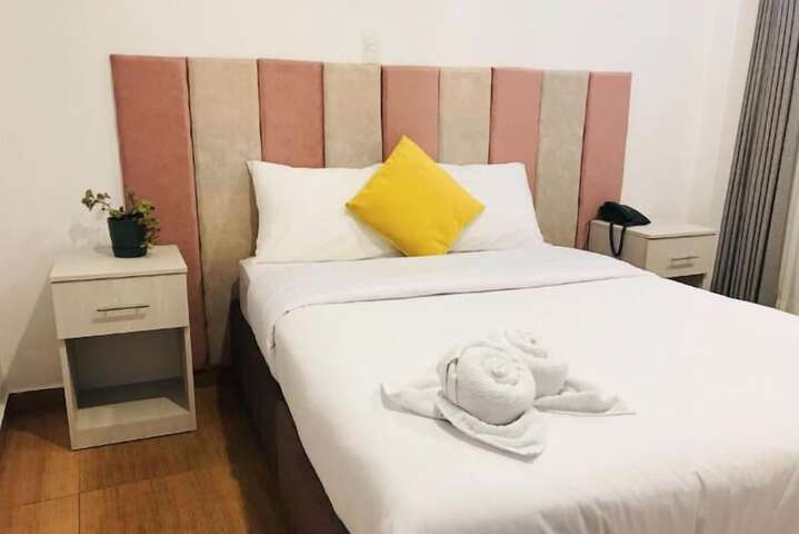 Room 4 of 41