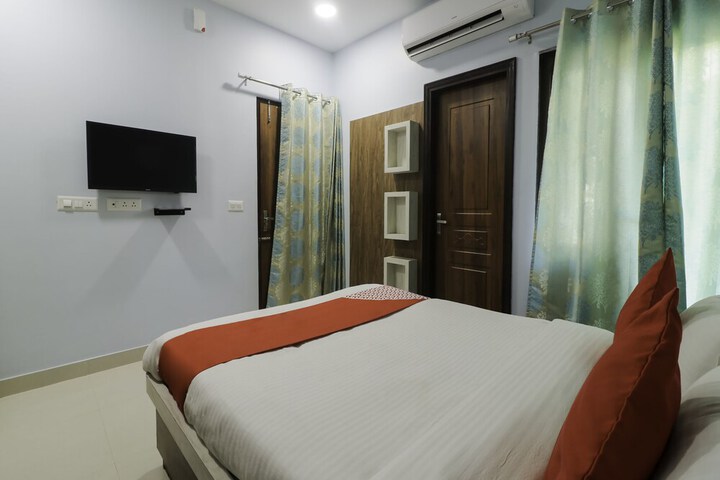 Room 18 of 24