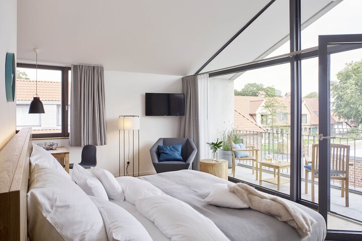Room 25 of 57