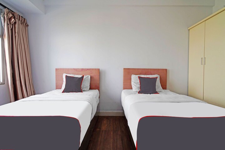 Room 20 of 29