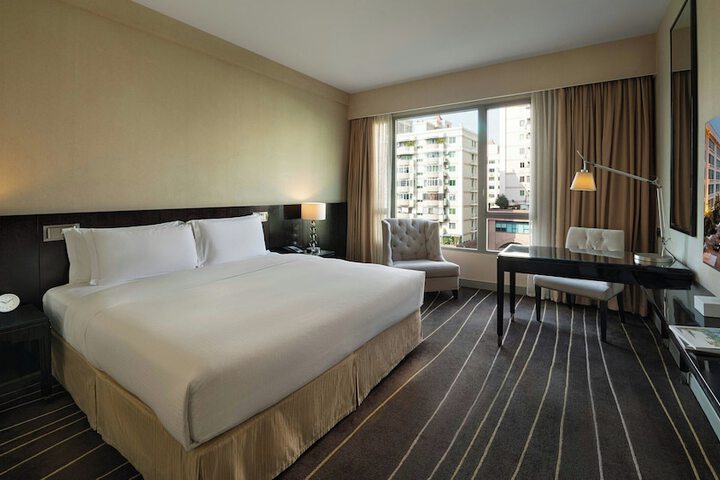 Room 40 of 133