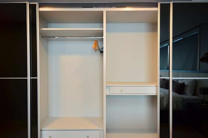 Room 36 of 62