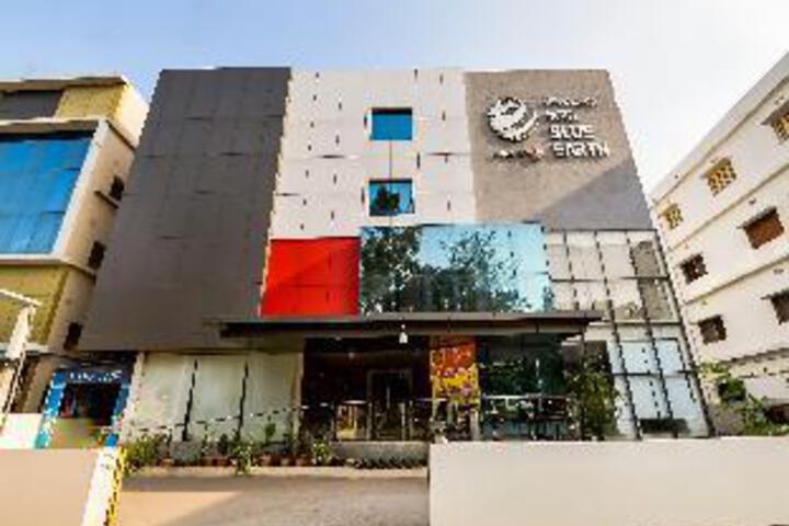 Capital O 38717 Hotel Blue Earth