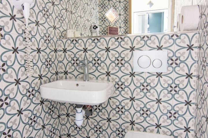 Bathroom Interior Photo