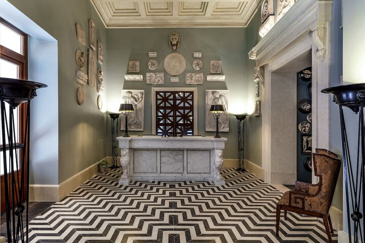 Hotel Interior 2 of 153