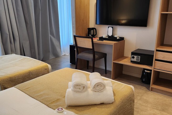 Room 21 of 42