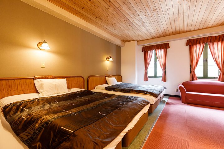 Room 4 of 59