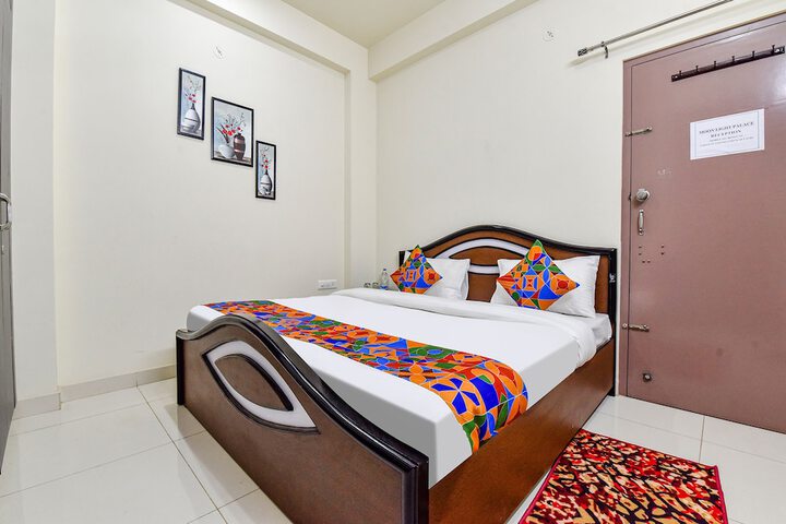 Room 29 of 38