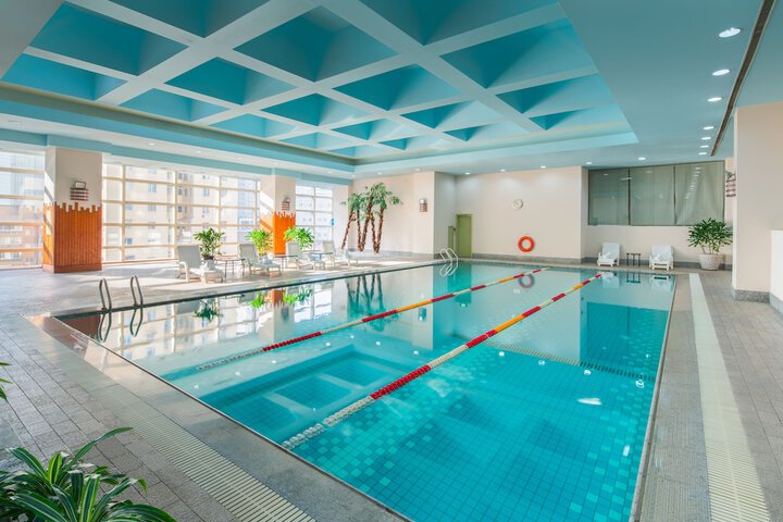 Hotel with Pool