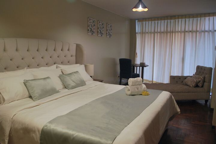 Room 7 of 27