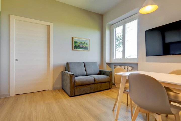 Room 3 of 14