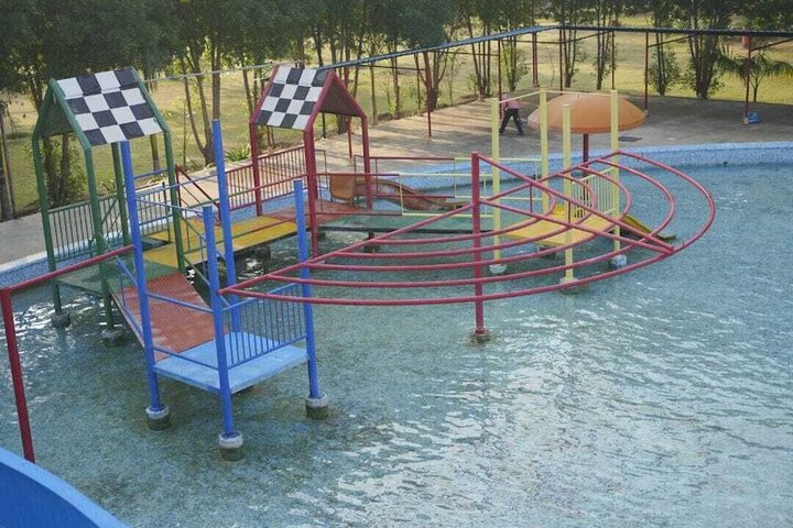 Pool 5 of 20