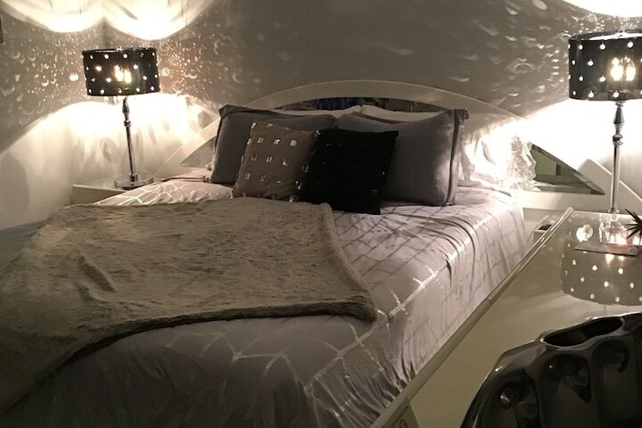 Room 7 of 40