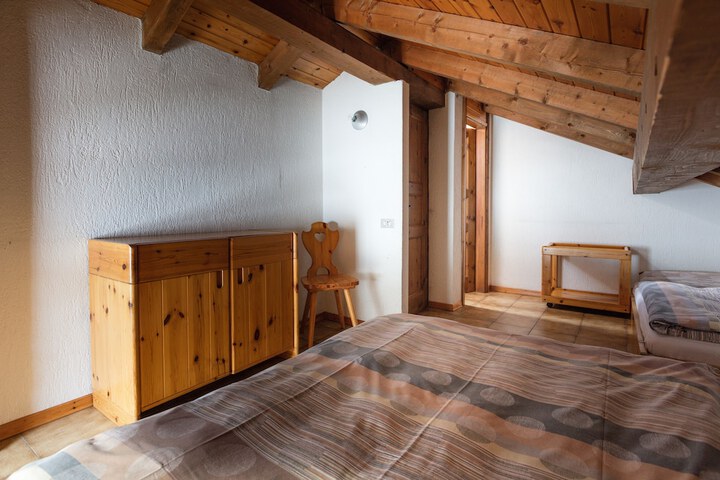Room 7 of 39