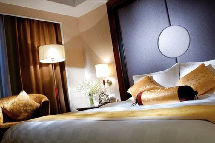 Room 2 of 12