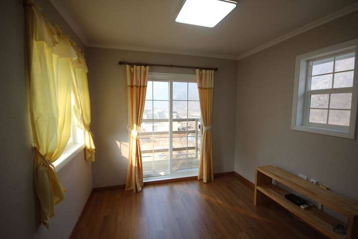 Room 29 of 63