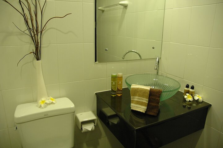 Room 16 of 31