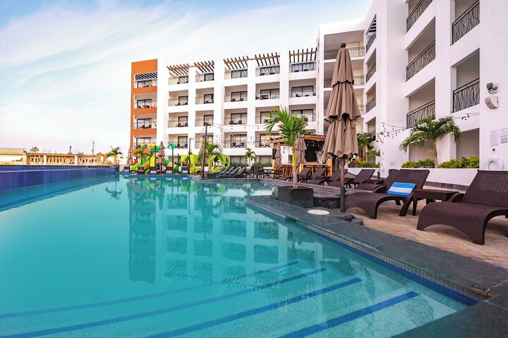 Medano Hotel and Spa in Cabo San Lucas