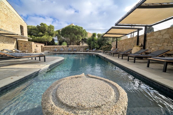 Pool 71 of 113