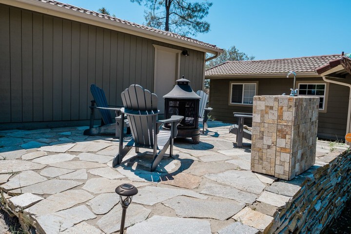 Terrace/Patio 28 of 49