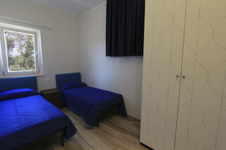 Room 25 of 69