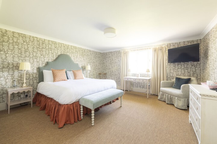 Room 40 of 122