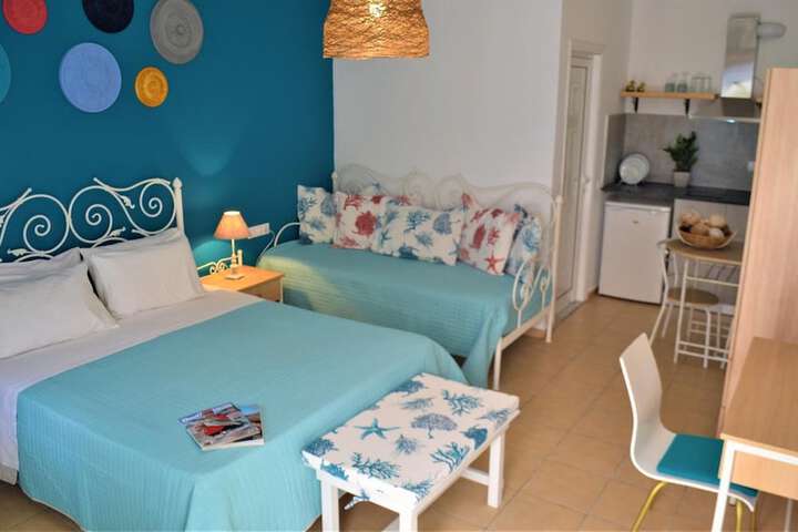 Room 43 of 65