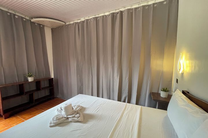 Room 6 of 61