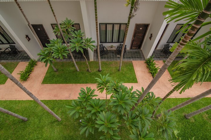 Terrace/Patio 18 of 59