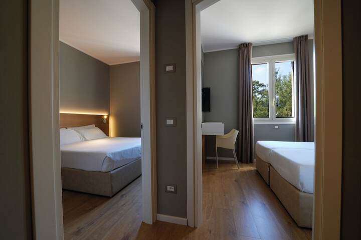 Room 5 of 36