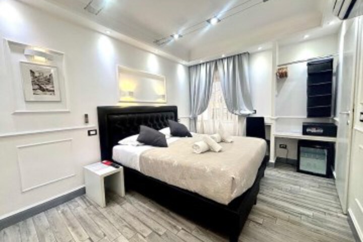 Room 62 of 82