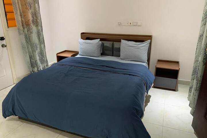 Room 6 of 46